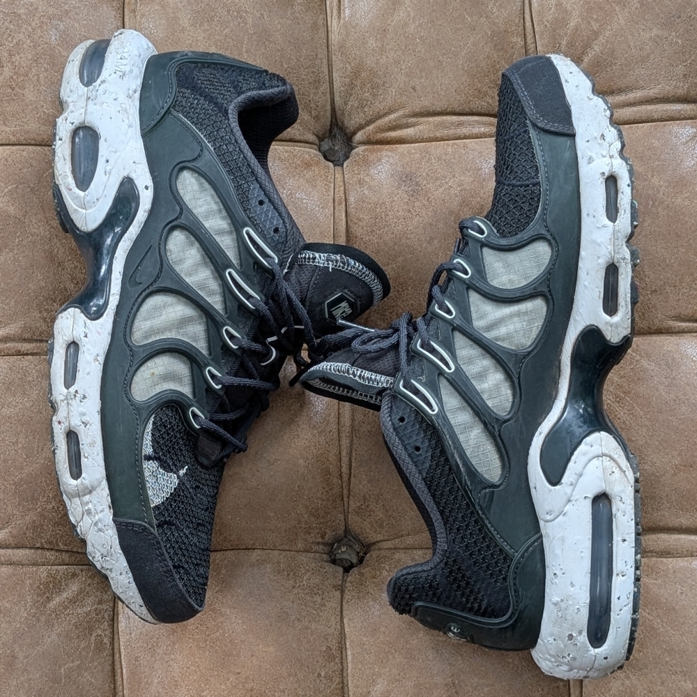 Nike Air Max Plus Terrascape Men's Sneakers Size 12 Off Noir Black White